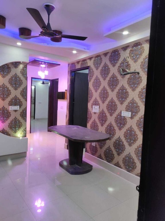 luxury homes Dining Area