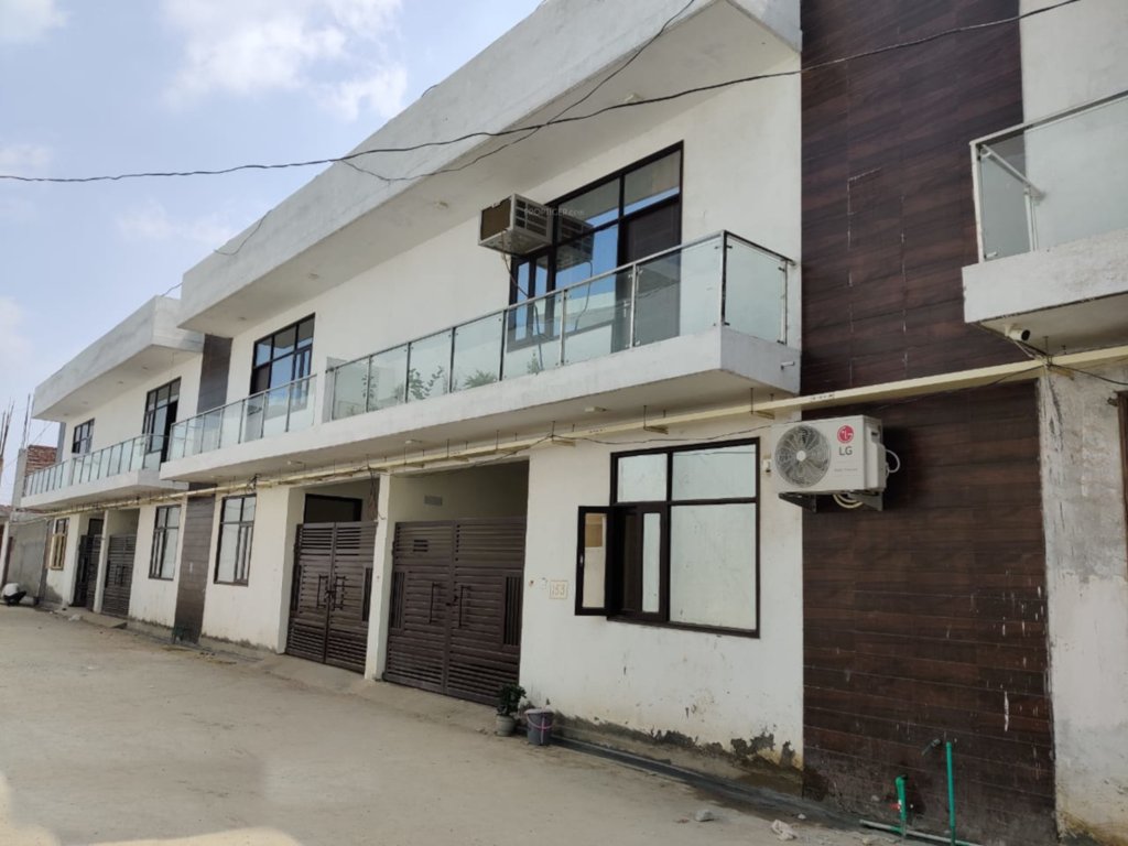 lotus green valley Elevation