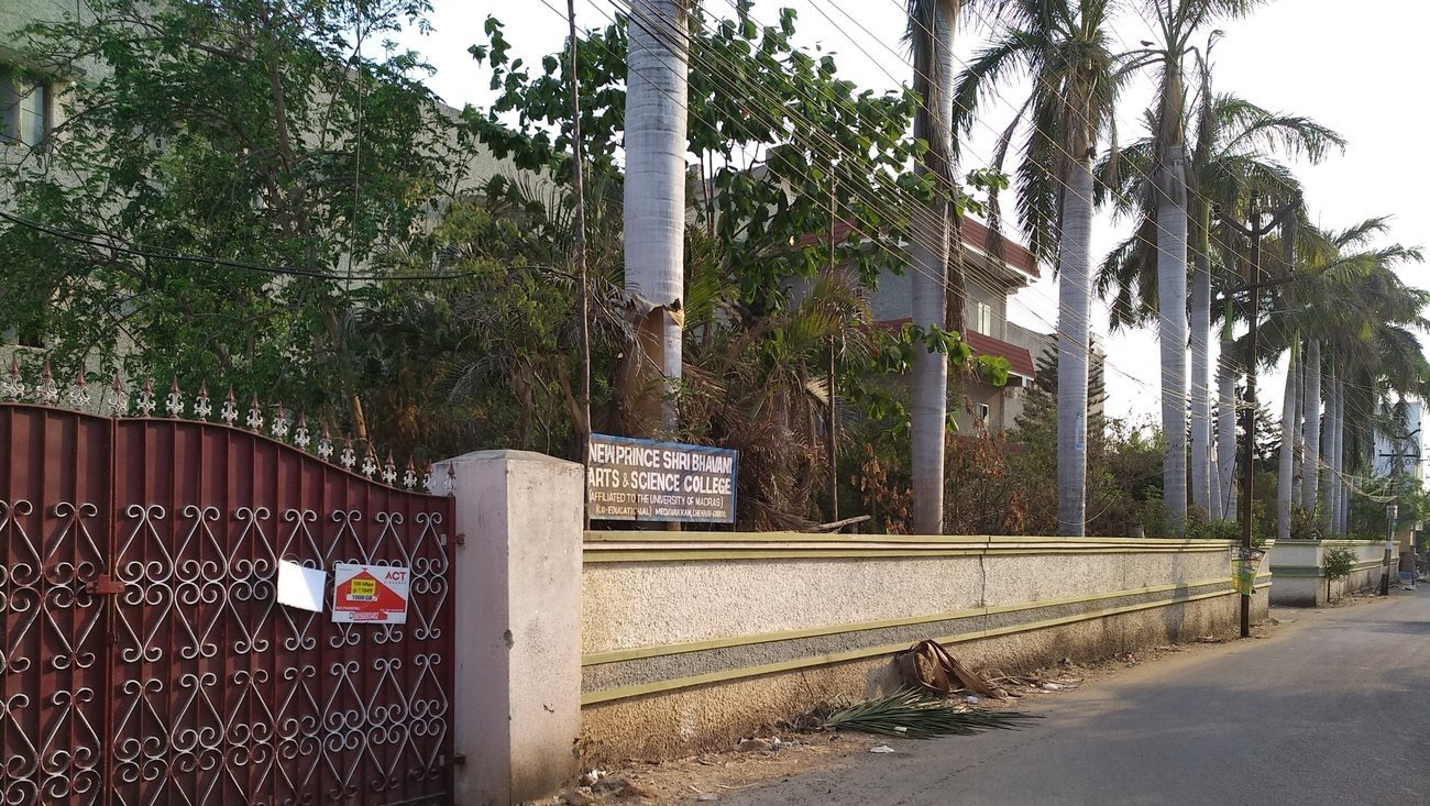 Anu Sai Narmada Flats