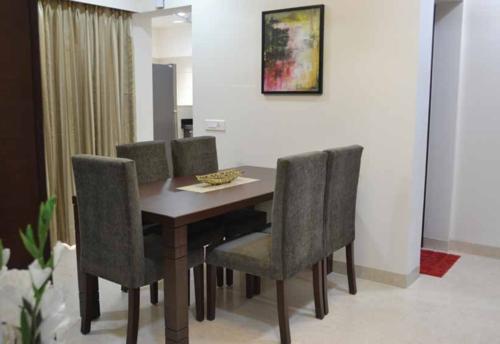  green-park-green-valley-shelters Dining Area