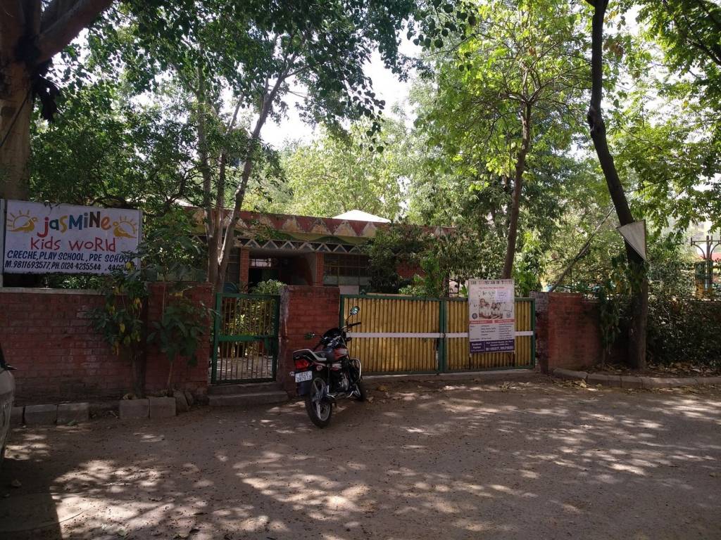 Osakaa Realtors Osakaa Floors II