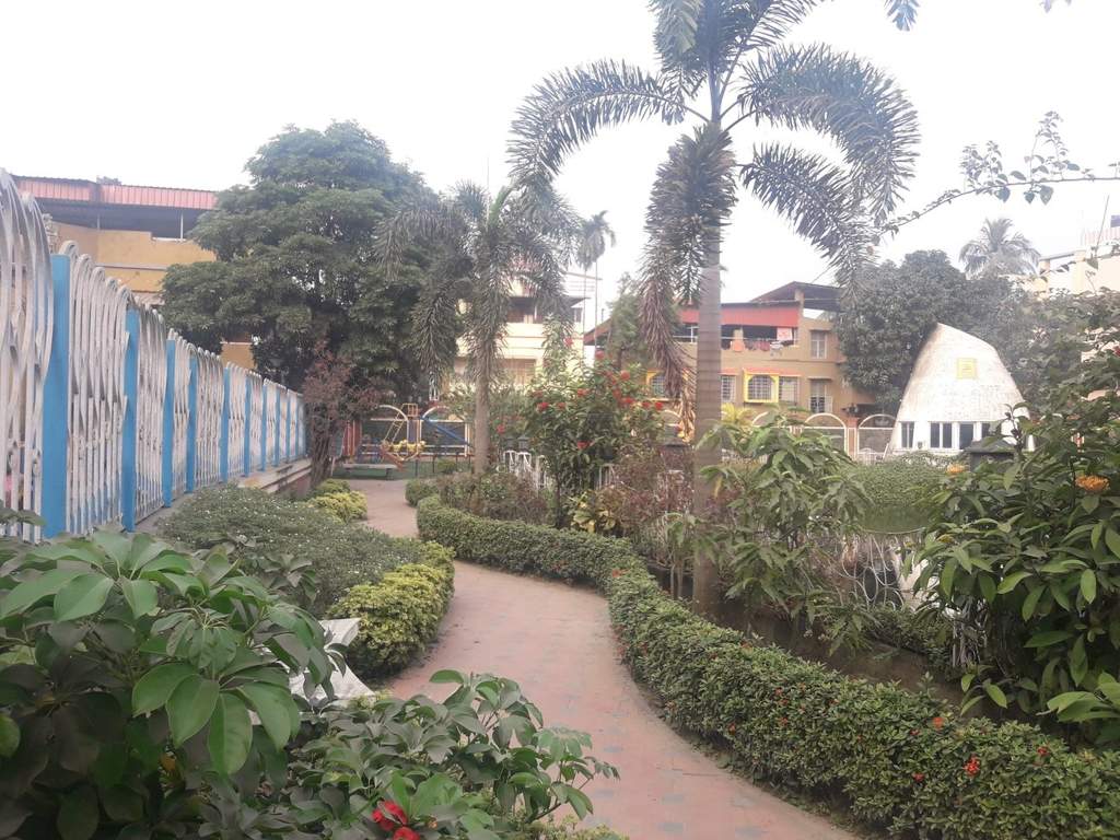 Anupam Anupam Guha 185 M G Road