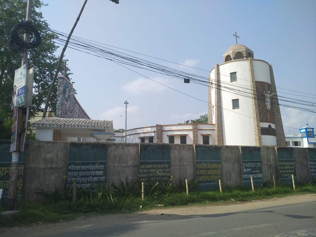 Anupam Anupam Guha 185 M G Road