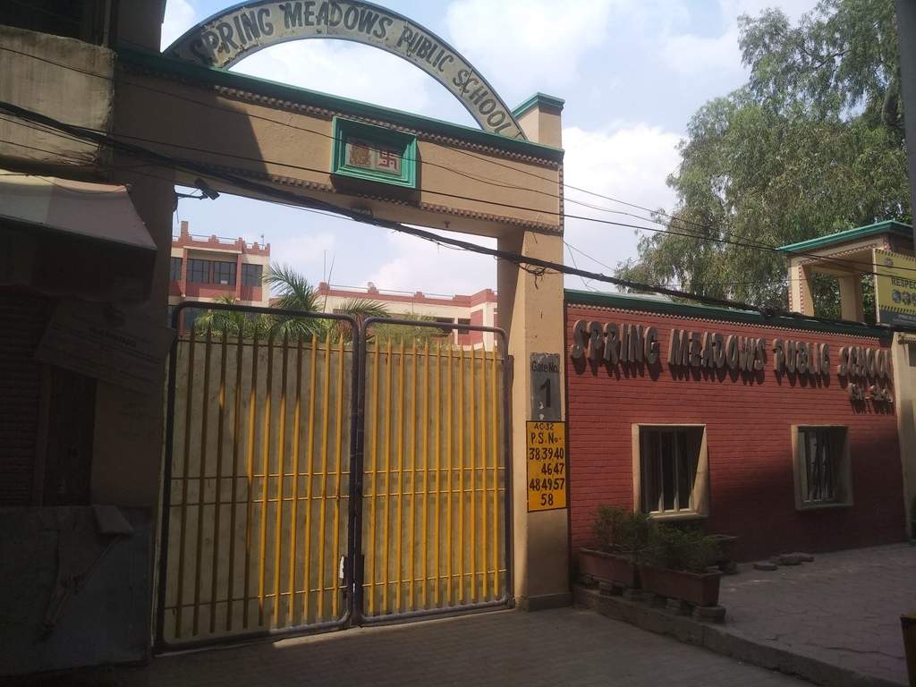 Sehgal Properties and Builders Sehgal Krishna Apartment