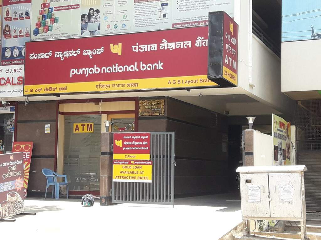 Lavanya Laavanya AN Comforts