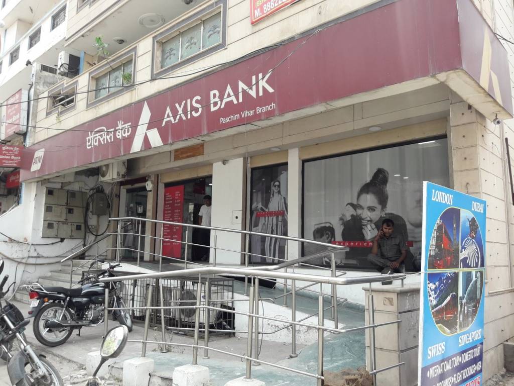 Arora Estate Arora Floors   IX