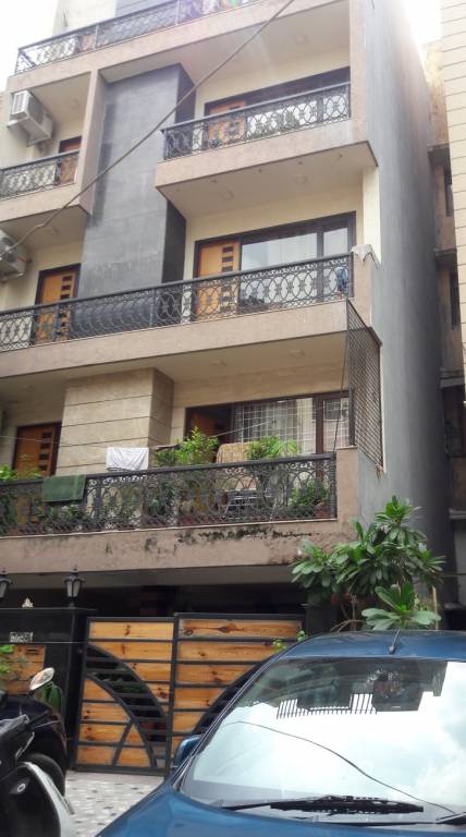 Aarone Aarone Homes 3