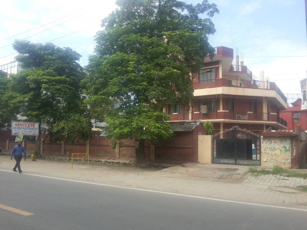 Aura Aura Apartment 6