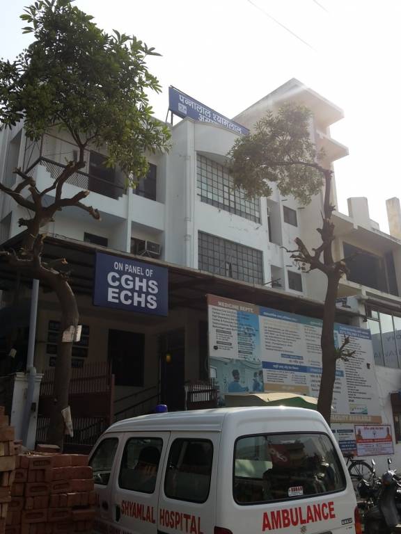 Aura Aura Apartment 6