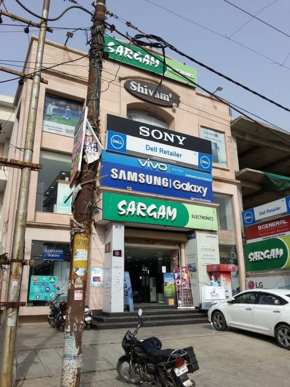 Aura Aura Apartment 6