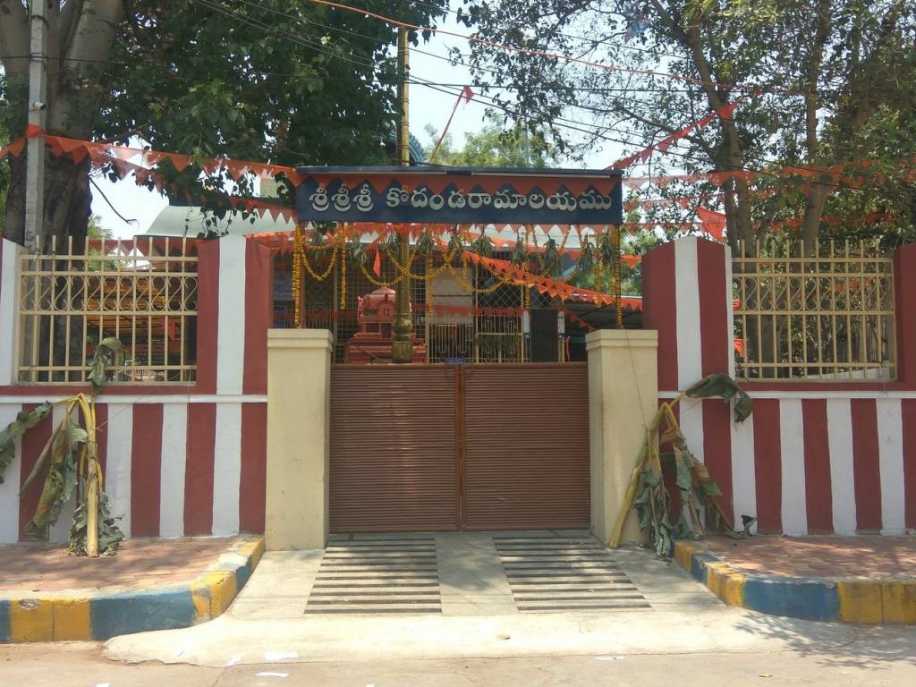 Thipparthi Thipparthi Fort House at Saidabad