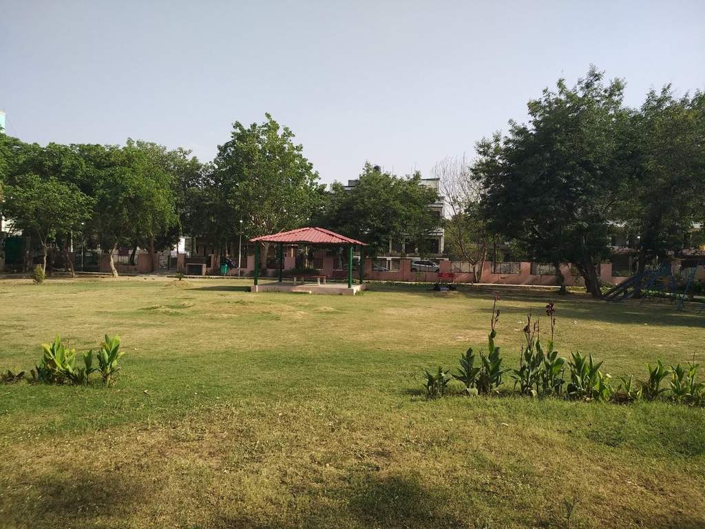 Real Estate Shopee Images Floors   3