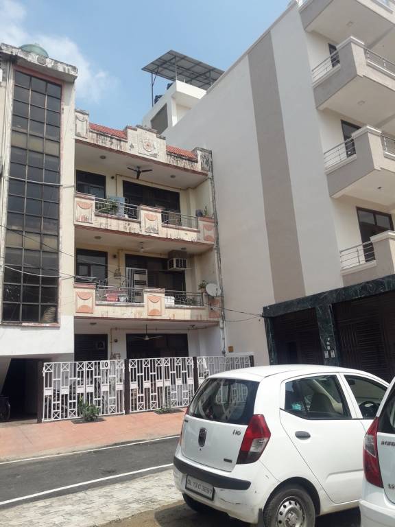 Arihant Arihant Apt 6