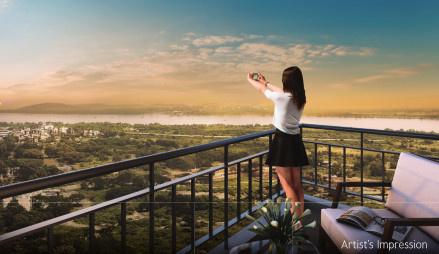  the-crown-jewels Balcony