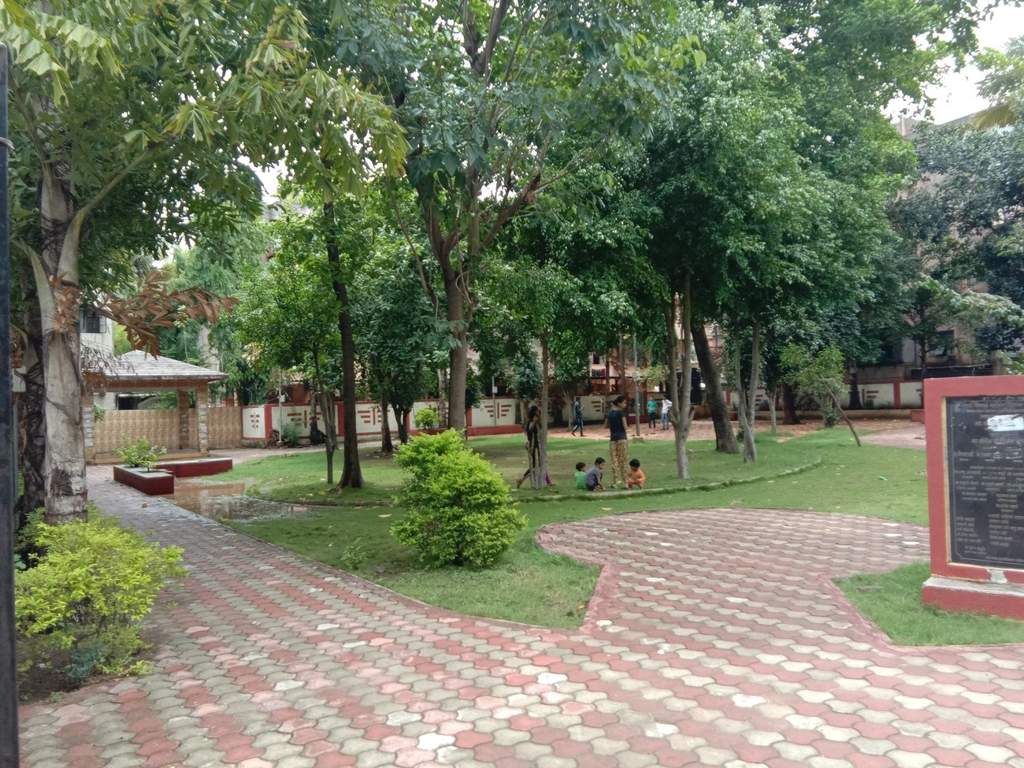 Shri Labsons Apartment