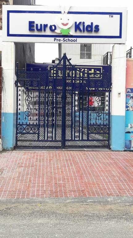 Love India Love India Builders Site 2