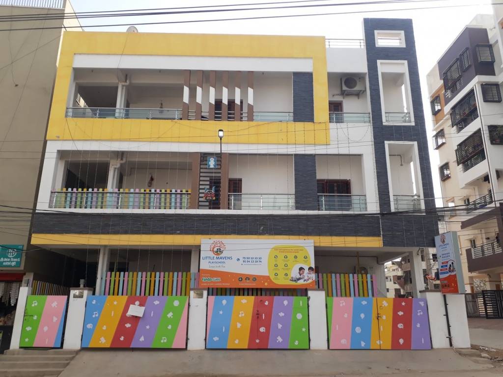 Rainbow Rainbow Jasmine Apartments