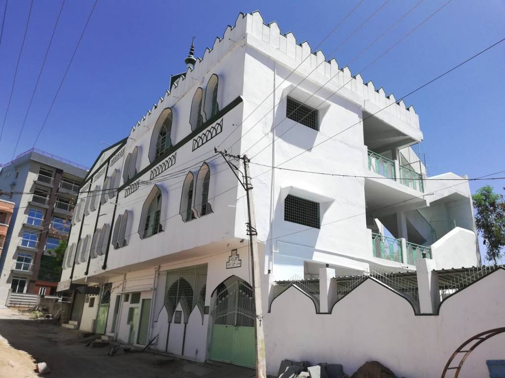 Rainbow Rainbow Jasmine Apartments