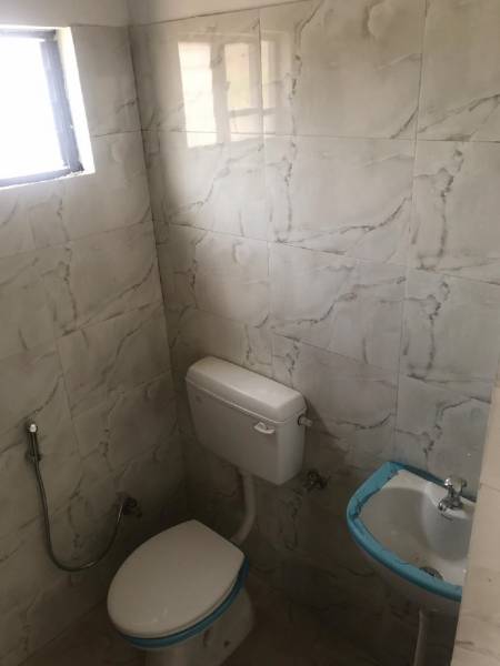  royal-orchid Bathroom