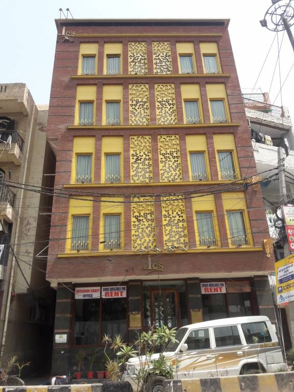 SR Constructions Noida Jamia Height