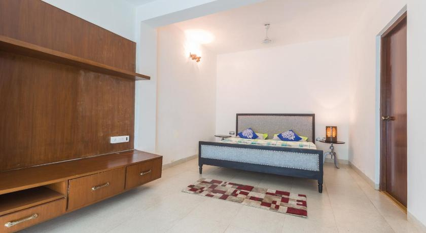 Integral Holding Swadhisthana