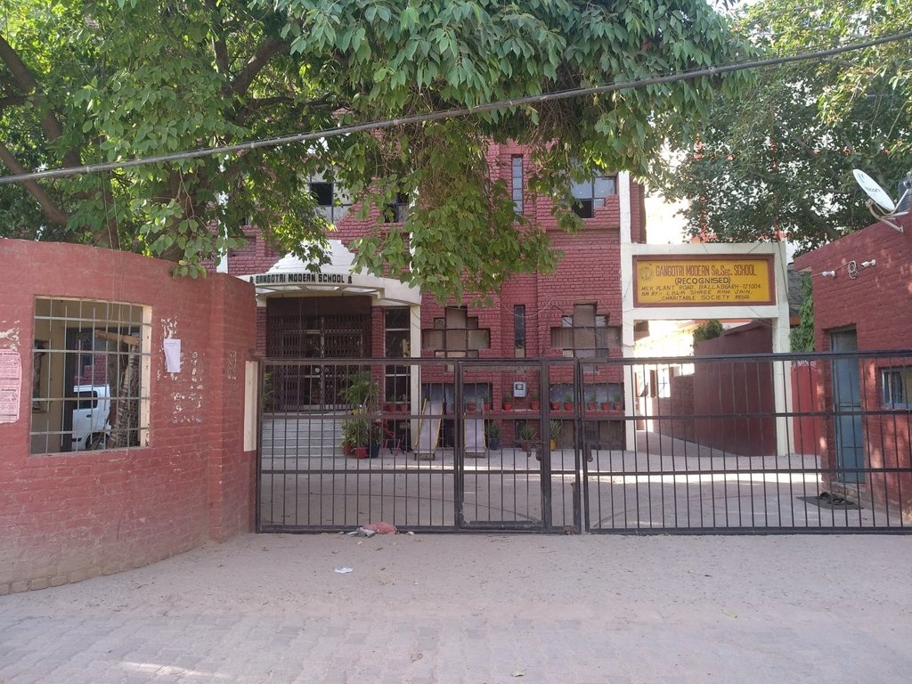 Nav Nirman Construction Murlidhar Apartments