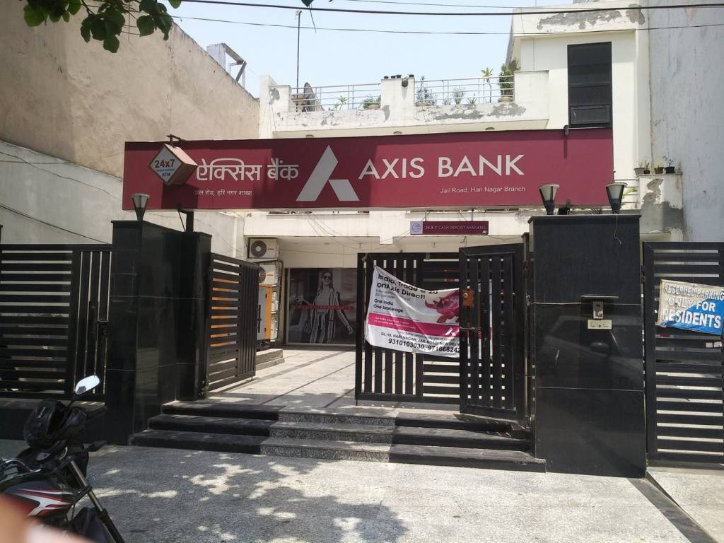 Bindra Properties Bindra Floors   VIII