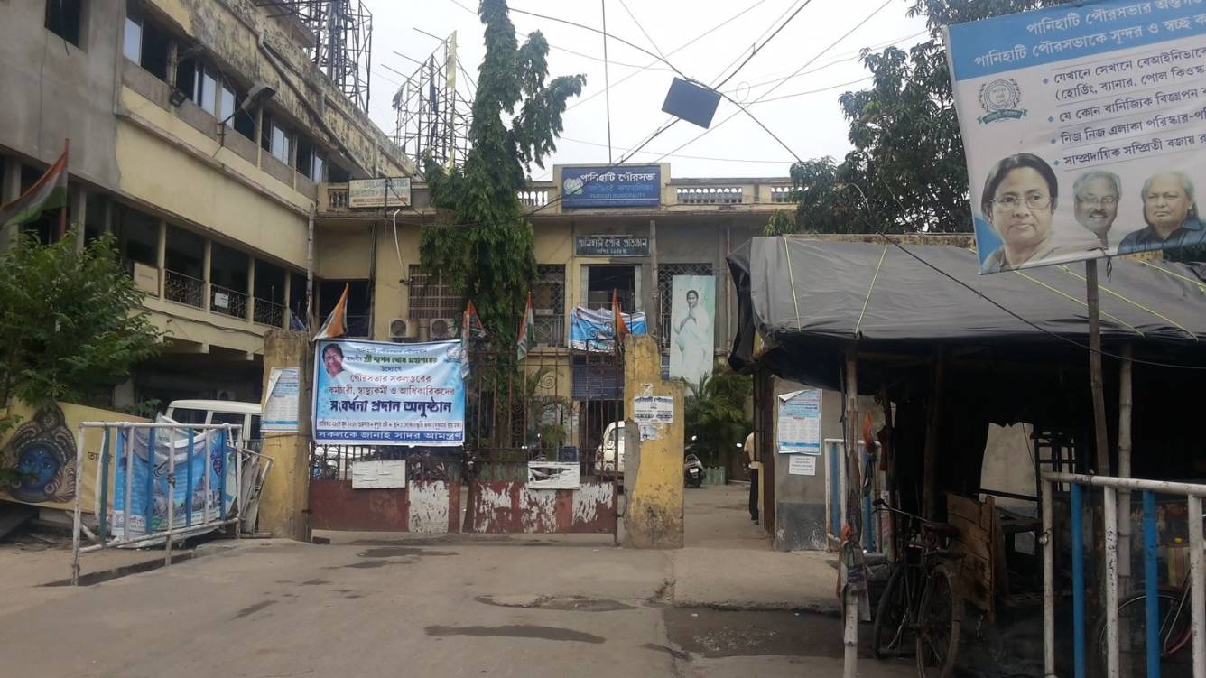 BT Construction Dakshineswari Apartment