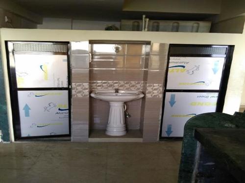  momai-residency Bathroom