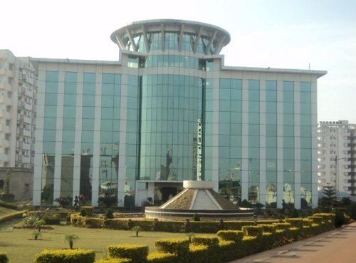  sail-city Club House