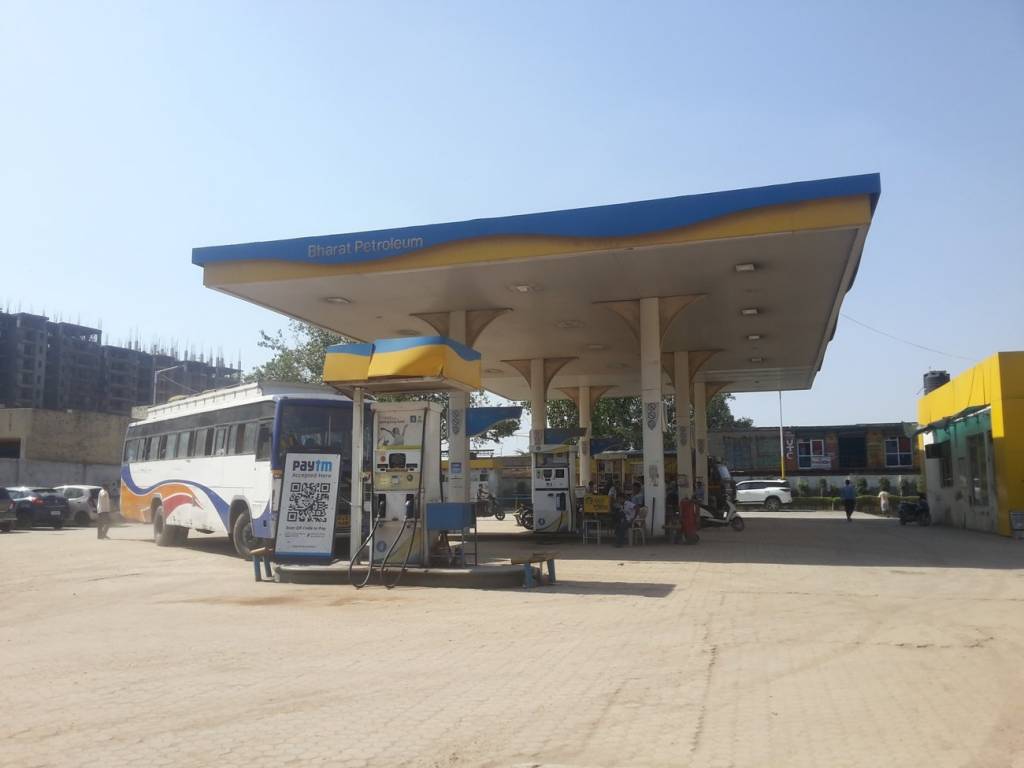 Icon Buildhome Pvt Lt Icon Apartment C 6