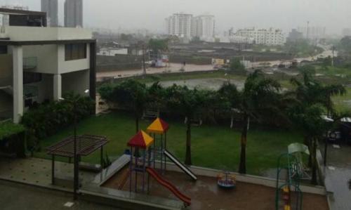  shyamal-skylife-tower-1 Landscaped Gardens