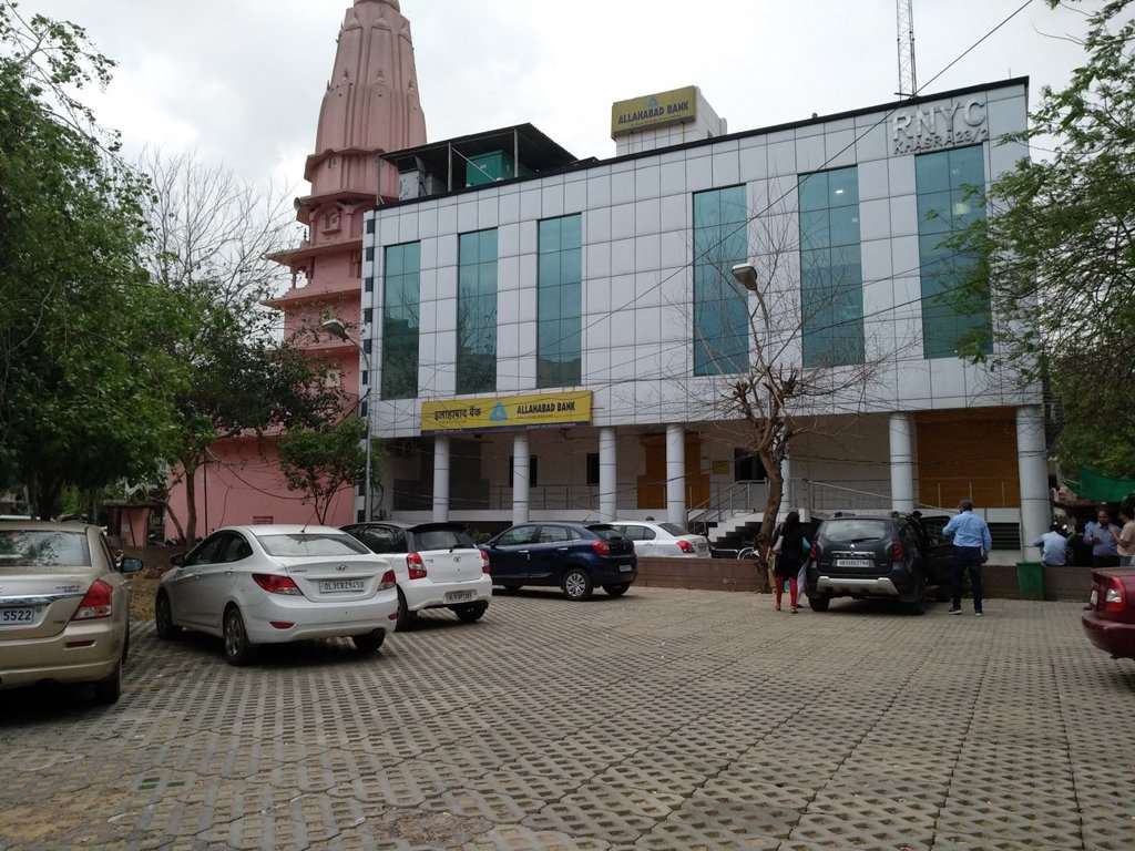 Pioneer Pioneer Floors 3