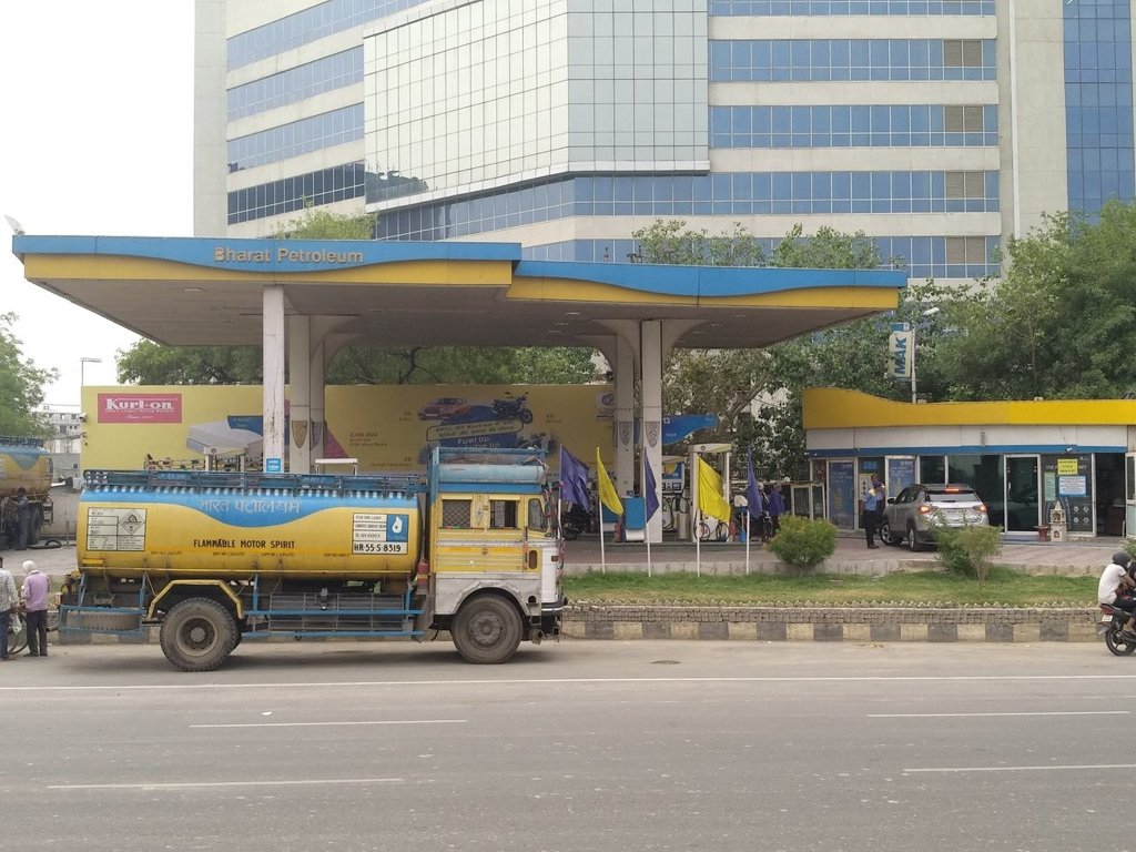 Pioneer Pioneer Floors 3