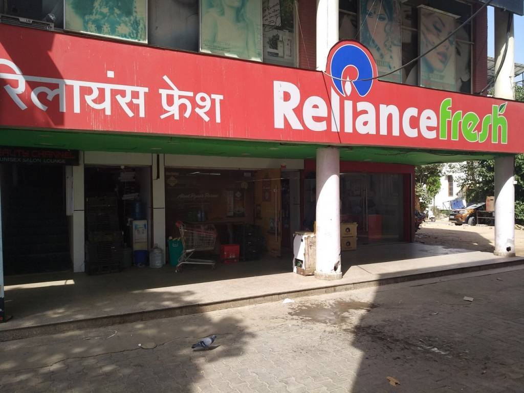 Pioneer Pioneer Floors   2