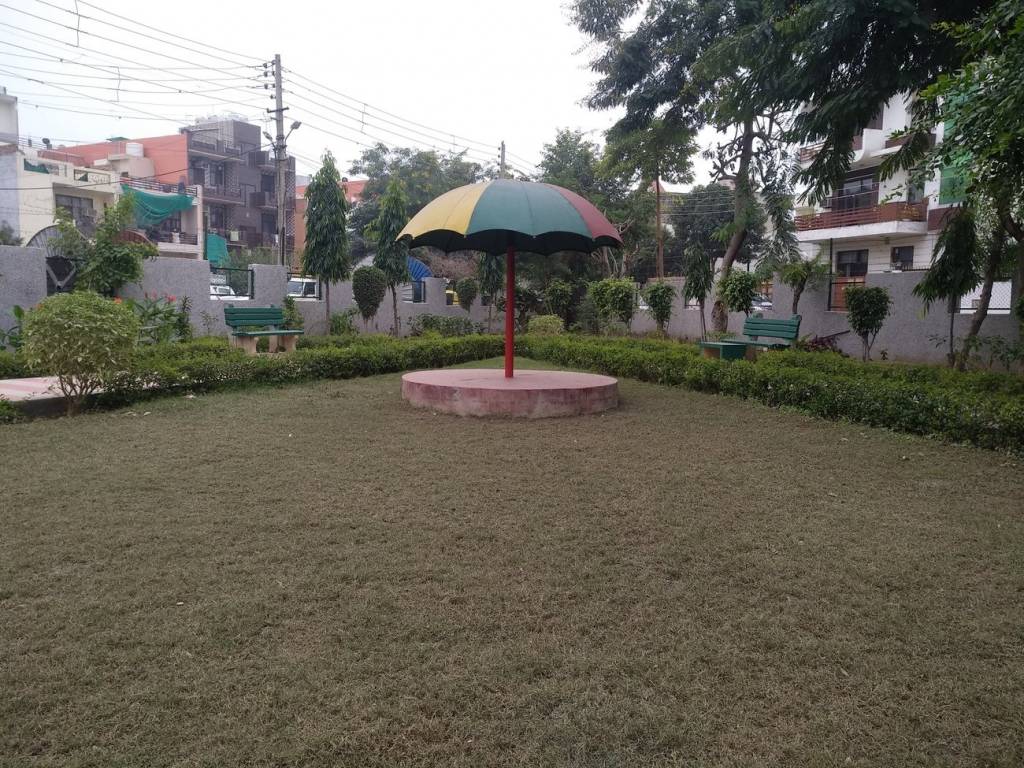 Pioneer Pioneer Floors   8