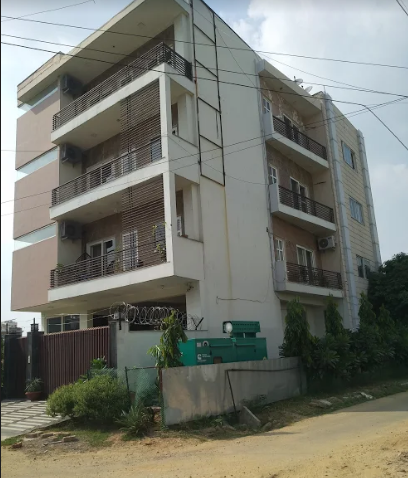 mainOther of Rise Real Estate Rise Floors 7