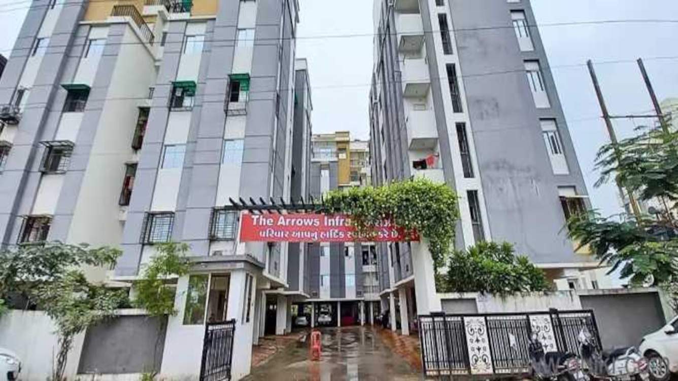  the arrows Elevation