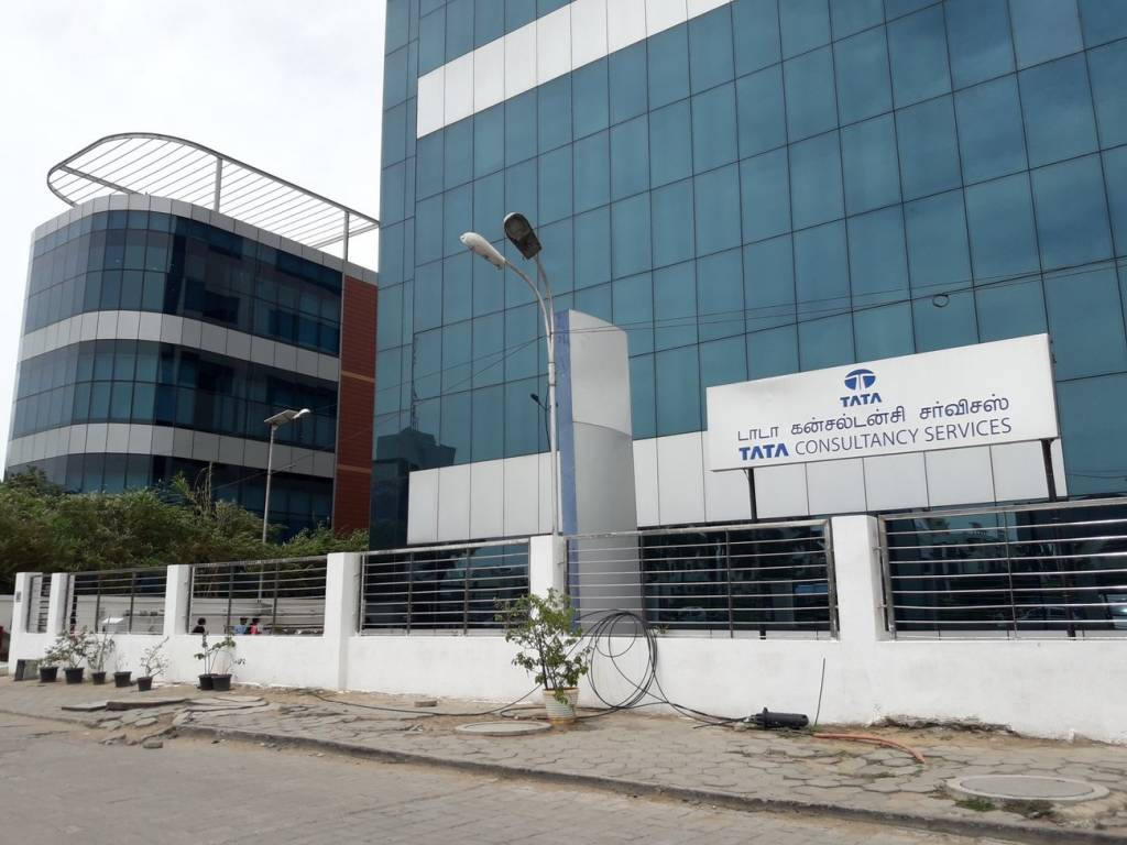 Akshaya Akshaya Tulasi