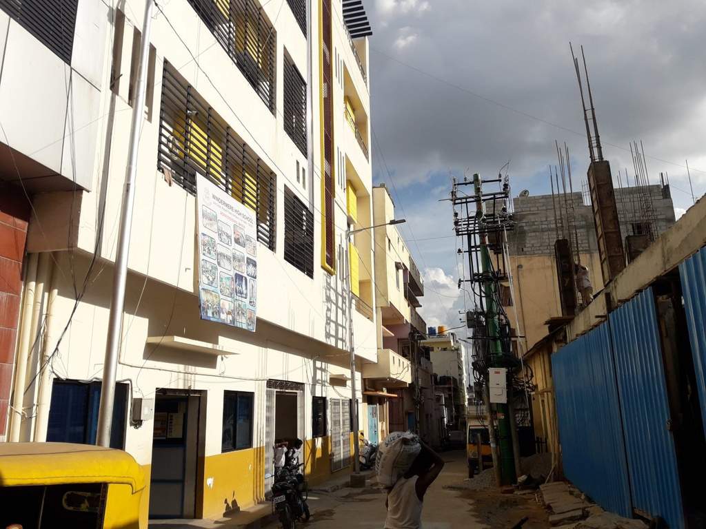 Maxworth Maxworth Max Magadi