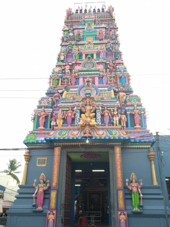 Vikaan Vikaan Sai Sri