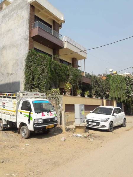  99-floors-5 Elevation