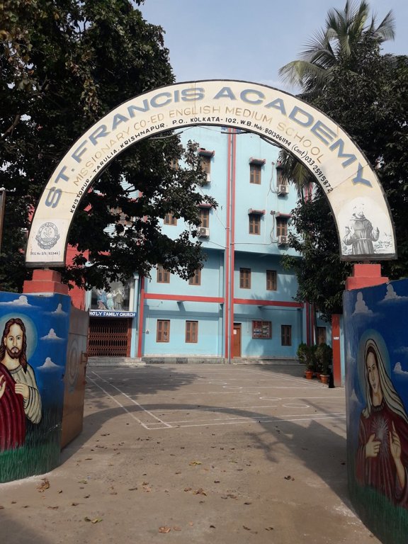 Palm Saha Shelter and Nirman Krishna Daffodils