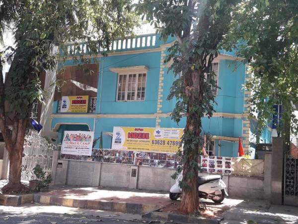 mainOther of A Knight A Knight SLV Golden Nest