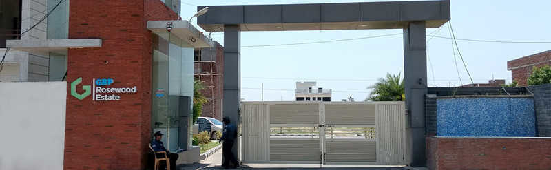  rosewood villas Gated Community