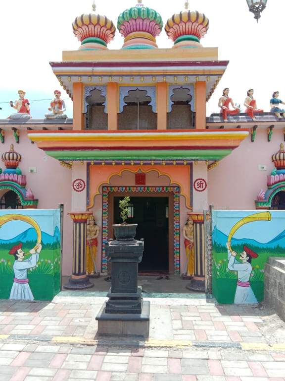 Believe Group Esquire Press Believe Crystal Corner