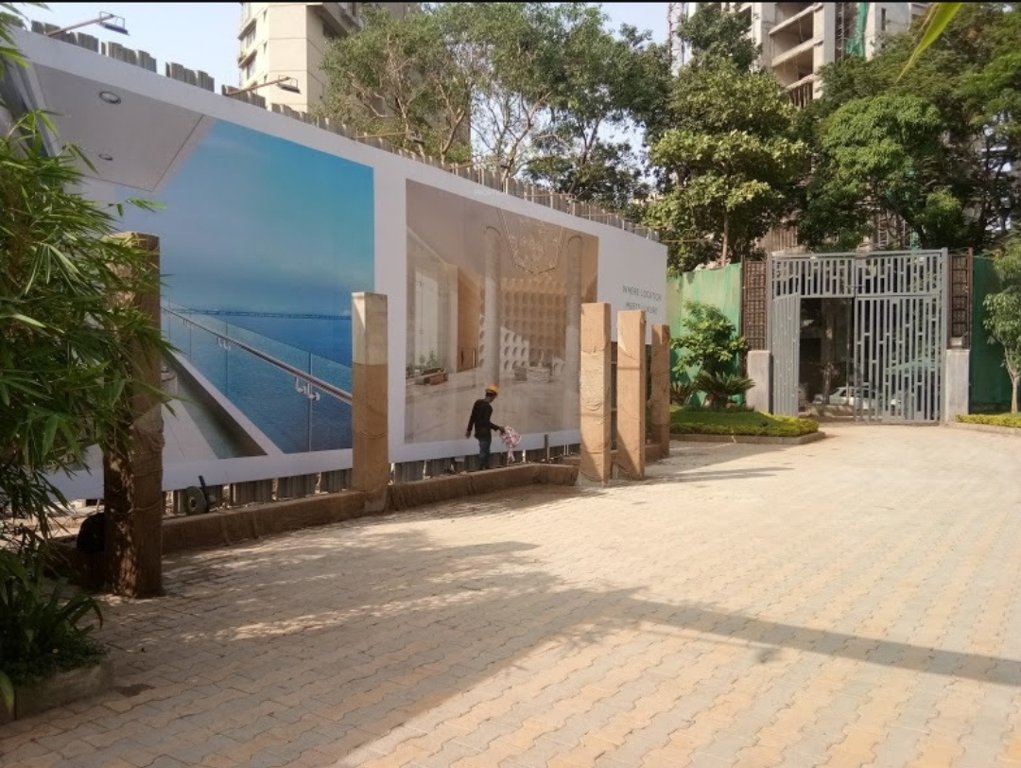  wadhwa landmark prabhadevi Internal Roads