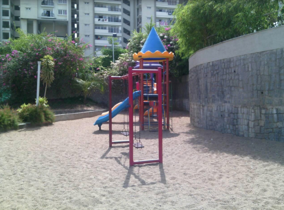 Indu Fortune Fields apartments