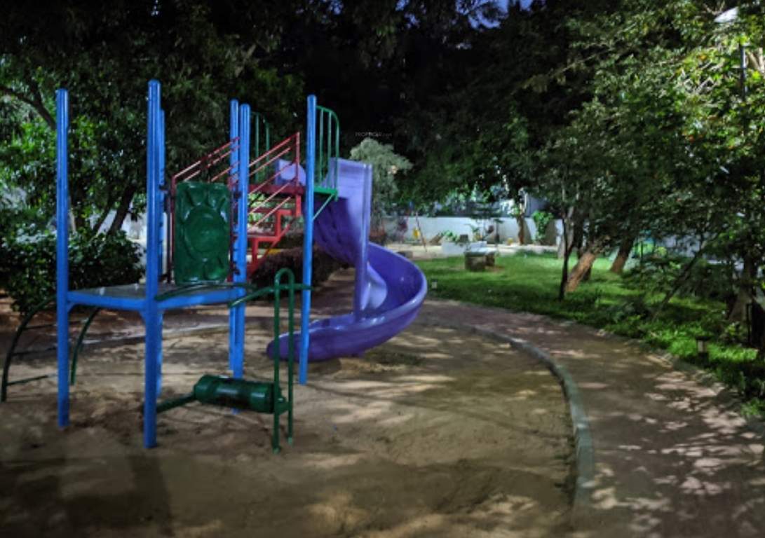  brigade palmsprings Children's play area