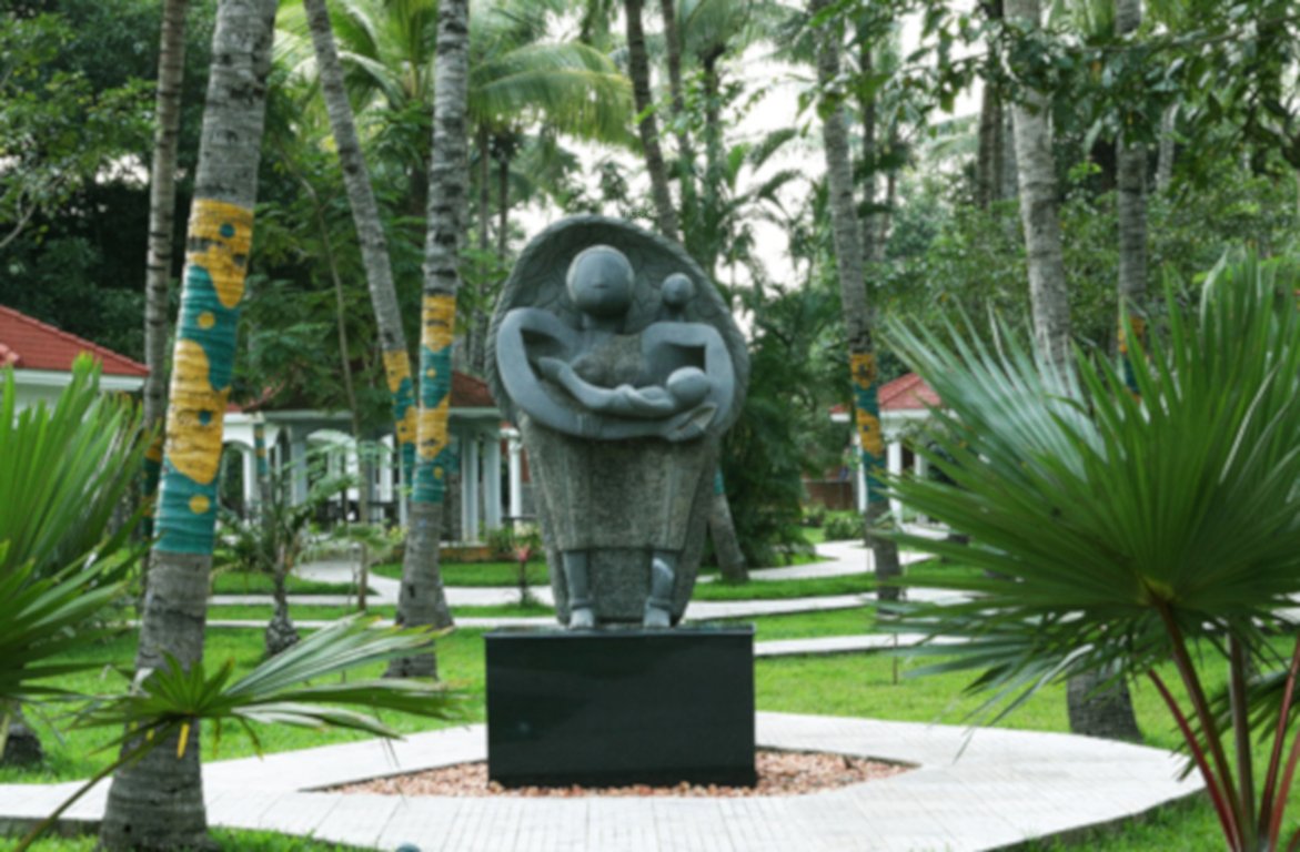  celebrity resort luxury plots Cafeteria